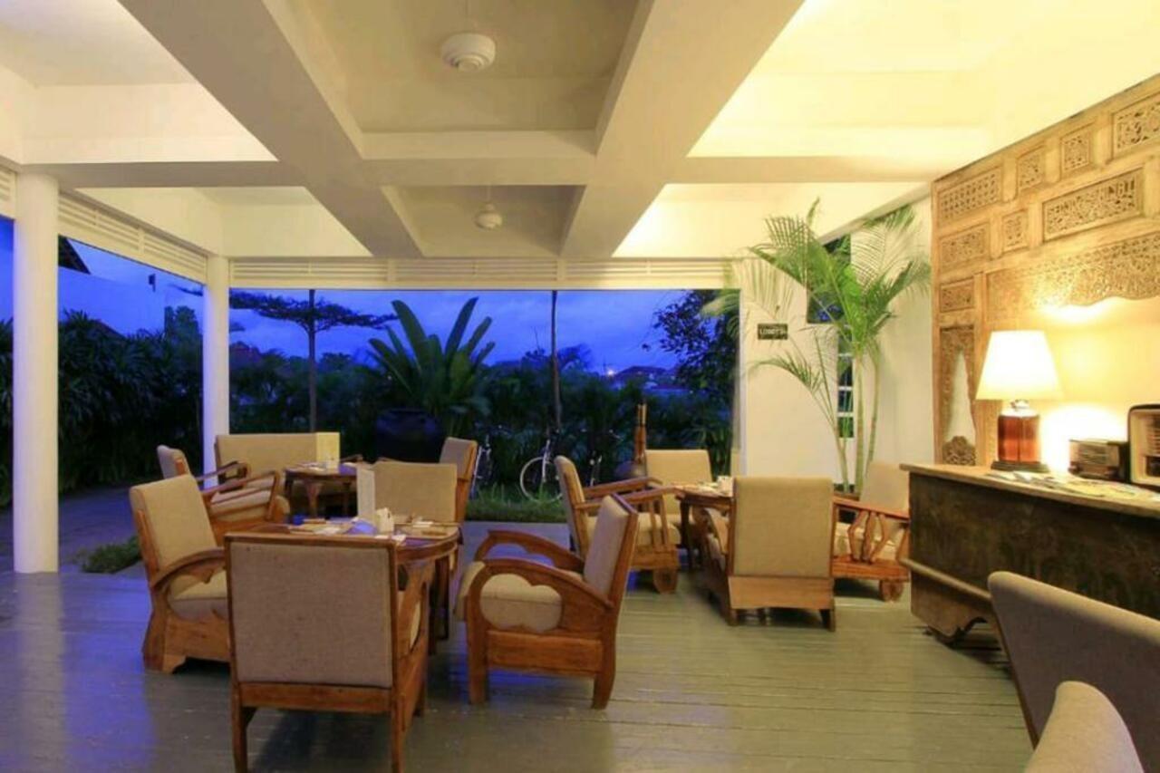 Collection O 20 Astana Kunti Apartemen Seminyak (Bali)